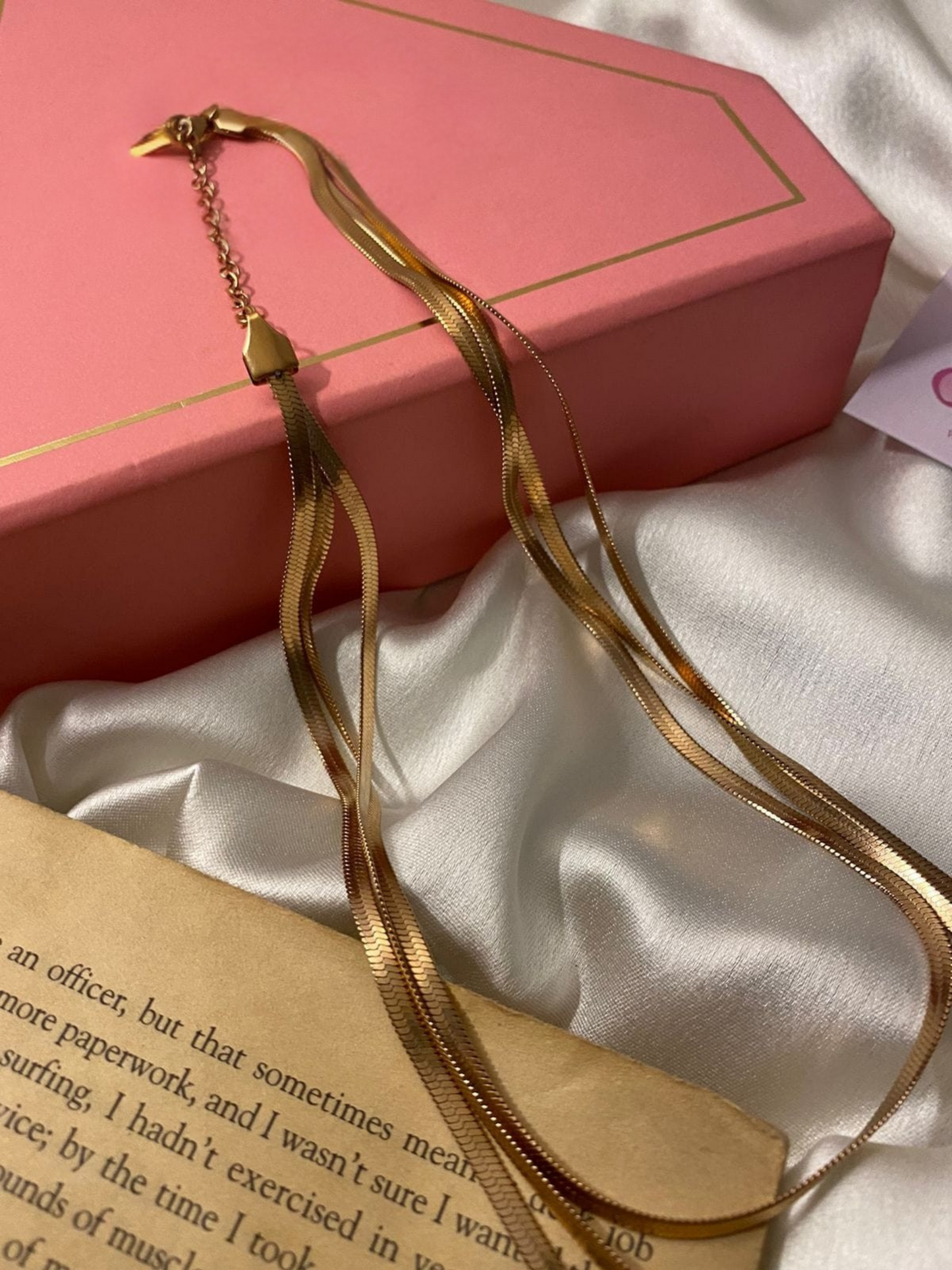 That Baddie Girl Neckchain - Triple Layered (Gold )