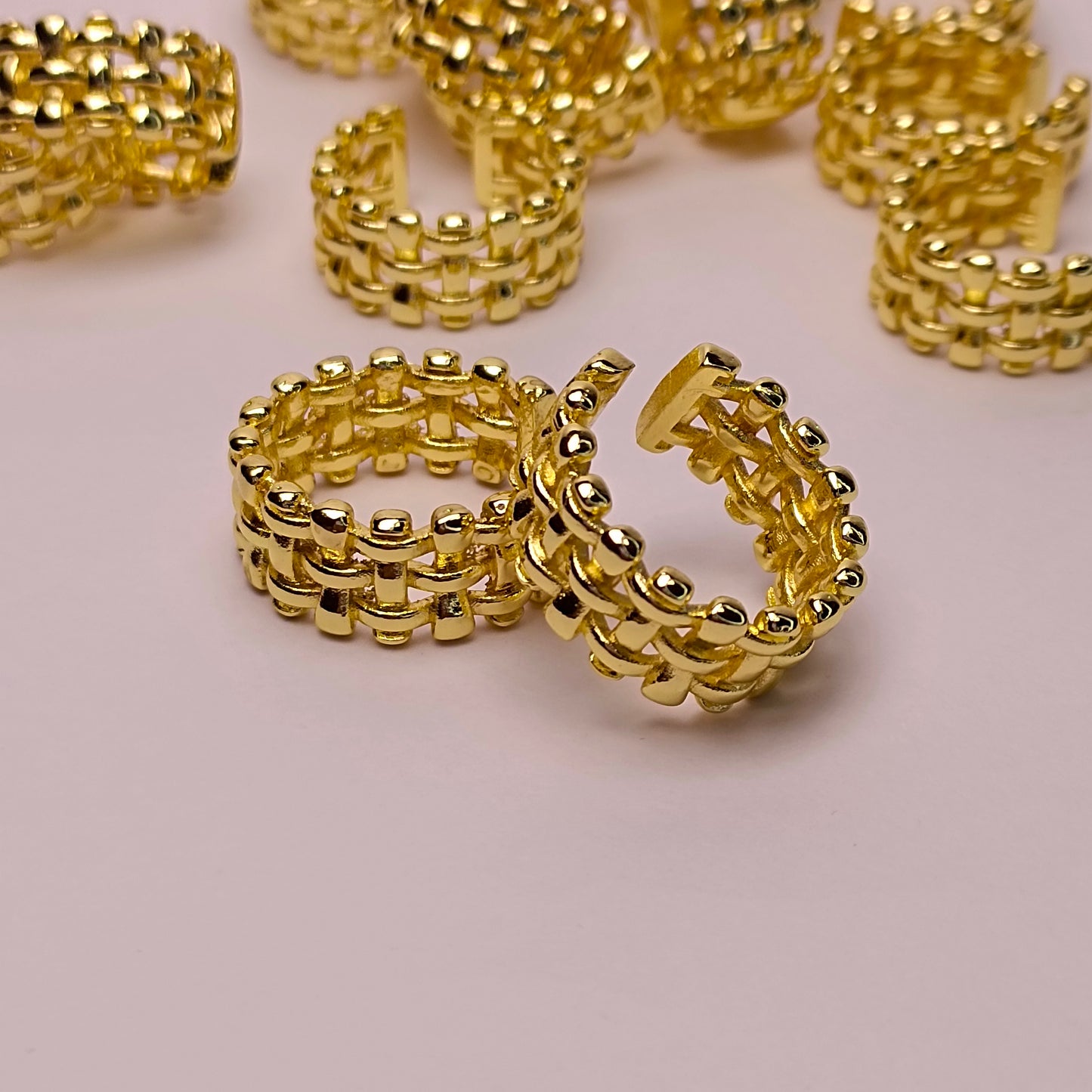 Designer Adjustable Ring – Bold Woven Look, Elegant Gold Finish